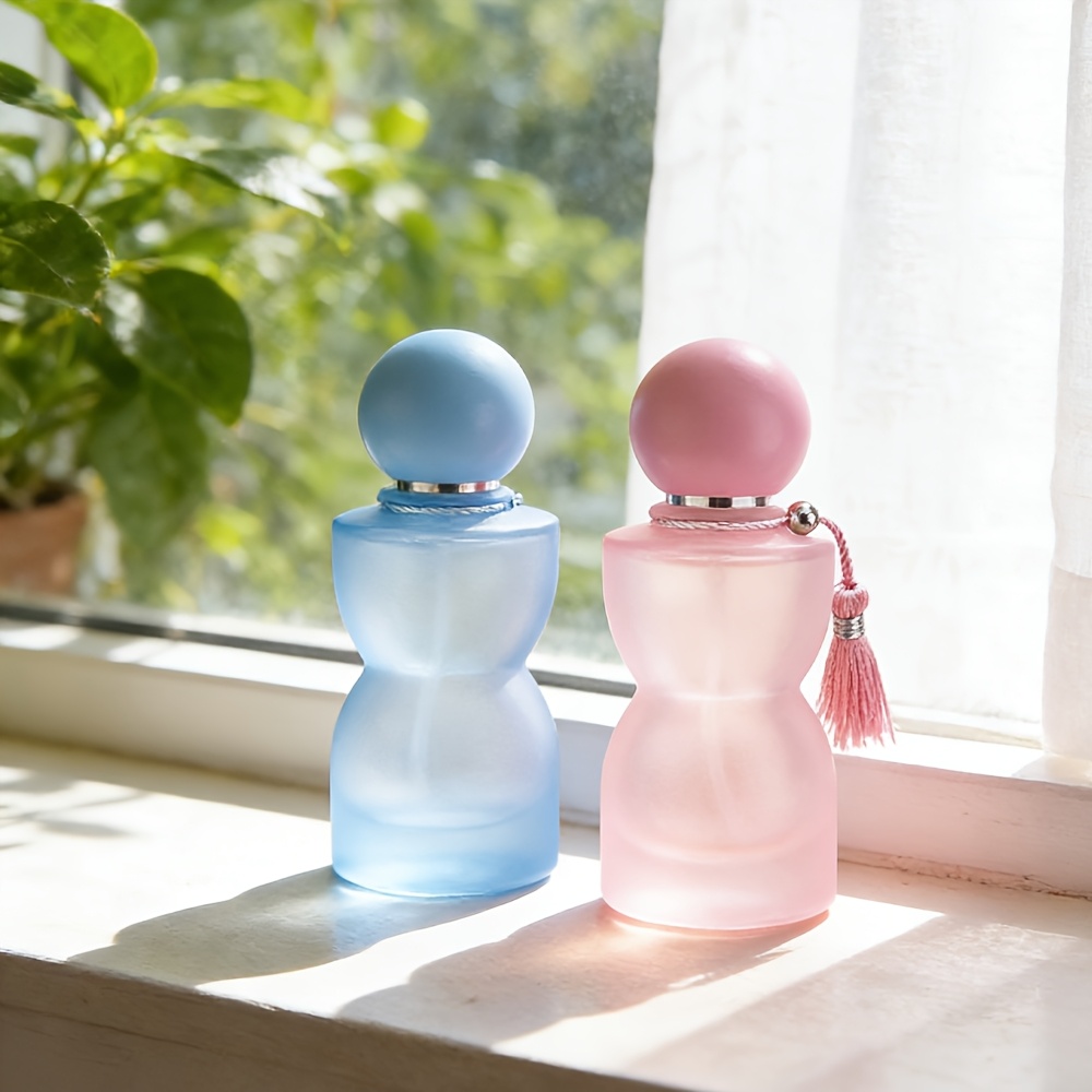 Renkli Küresel Kapaklı ve Püsk - Perfume Villa Fragrance incelemesi ve fiyatı